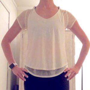 Pretty lululemon top